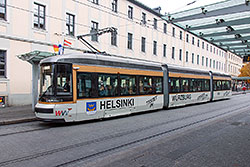 Artic Tram an der Haltestelle "Juliuspromenade". 18.10.2014 – André Werske
