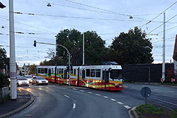 Ein defekter GTE kurz vor der Haltestelle "Klingenstraße". 07.10.2015 – André Werske