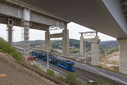 GT-E 203 in Höhe der alten und neuen Autobahnbrücke. 12.04.2019 – André Werske
