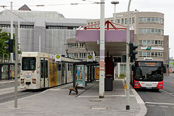 Sonderverkehr wegen der Gleissanierung in der Mergentheimer Straße. 24.05.2015 – André Werske