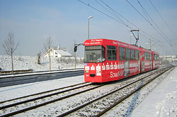 GT-E in winterlicher Idylle kurz vor der Haltestelle "Brombergweg". 29.01.2005 – André Werske