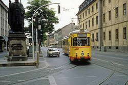 GT-H 274 biegt von der Juliuspromenade in die Schönbornstraße ein. 22.06.1980 – Kurt G Rasmussen