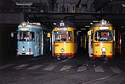 GT-H 280, GT-H 270 und GTW-D8 241 im Sanderauer Betriebshof. zirka 1996 – Michael Feuerbach