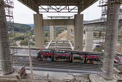 GT-N 259 in Höhe der alten und neuen Autobahnbrücke. 12.04.2019 – André Werske