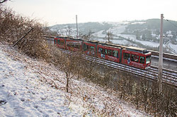 GT-N am oberen Abschnitt der Steilstrecke "Heidingsfeld - Heuchelhof". 08.12.2012 – André Werske