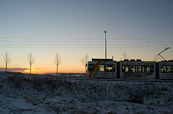 GT-N unbekannter Nummer auf dem Weg nach Haltestelle "Brombergweg" in Rottenbauer. 25.11.2005 – André Werske