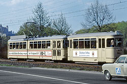 GTW-D6 mit Beiwagen in der Mergentheimer Straße. in den 70er Jahren – Peter Lelowski