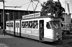Triebwagen 118 am Hauptbahnhof. 20.06.1965 – Hans-Joachim Ströh