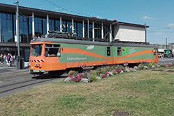 Düwag Schienenpflegewagen vor dem Hauptbahnhof. 05.08.2020 – Ron Hempel